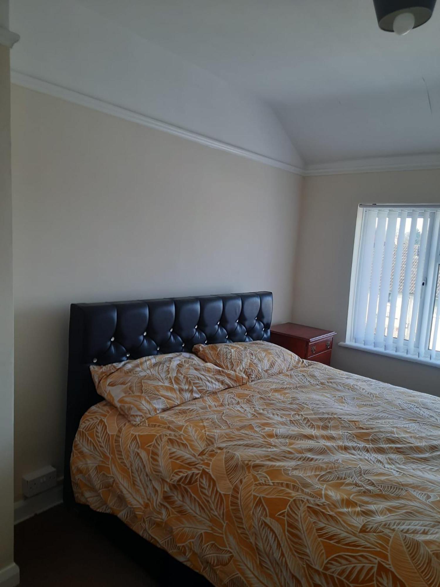 Entire Three Bedroom House In Birmingham Exterior foto